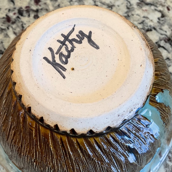 Handmade Ceramic Bowl - Drip Glaze Pottery - Picture 12 of 15